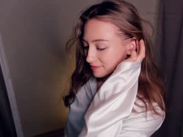 Nude cam girl wave_of_happy_ image #5822540