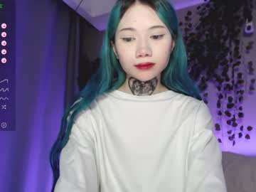 Nude cam girl le_chan image #6376487