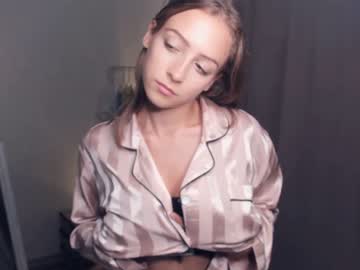 Nude cam girl wave_of_happy_ image #5447735
