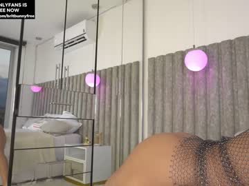 Nude cam girl camilitasu image #6056109