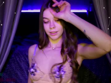 Nude cam girl nika_lodge image #6175526