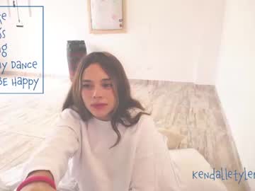 Nude cam girl kendalltyler image #130271