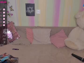 Nude cam girl danikanappi image #2318337