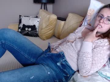 Nude cam girl juicy_peach88 image #1003808