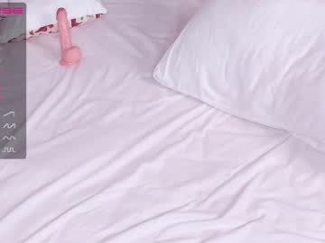 Nude cam girl andytea image #3281151