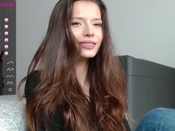 Nude cam girl isia_slay image #1463412