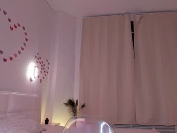 Nude cam girl eva_flys image #3772700