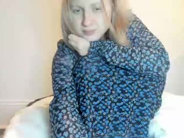 Nude cam girl scartit image #3751724