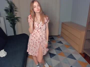 Nude cam girl mycheeks4u image #4054191