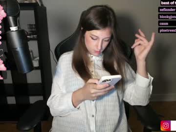 Nude cam girl alexa_dream image #2659458