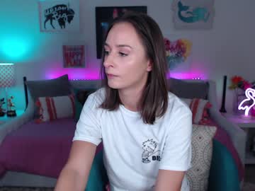 Nude cam girl holihurricane image #4007824