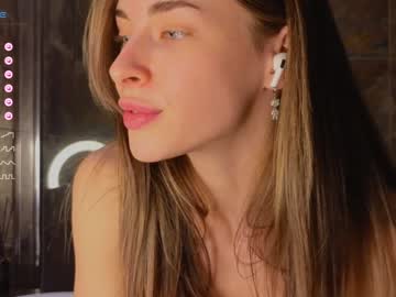 Nude cam girl uwunikaa image #5603537