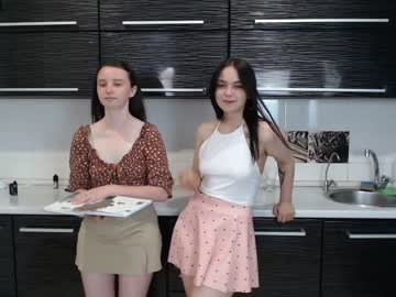 Nude cam couple renae_tom image #4498582