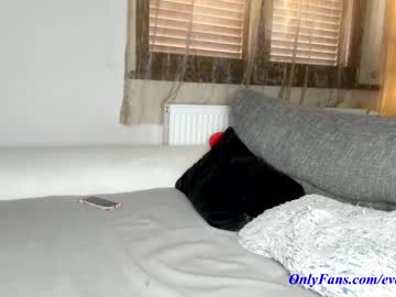 Nude cam girl pbsteve image #3687143