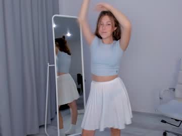 Nude cam girl lottie_shine image #2664208