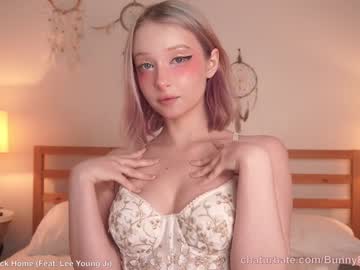Nude cam girl bunnybonn1e image #3644076