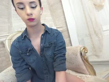 Nude cam girl ehotlovea image #3384099