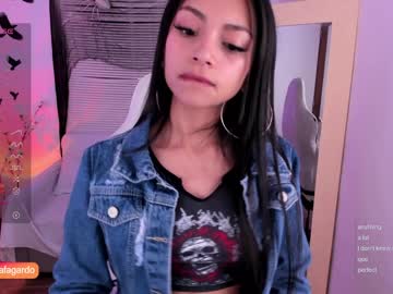 Nude cam girl sweet_littleee image #5482492