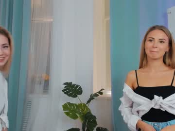 Nude cam girl emmi_rosee image #1578881