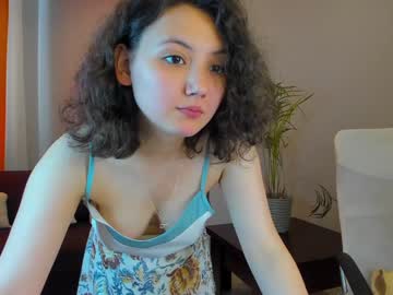 Nude cam girl your_lilly_girl image #1980203