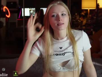 Nude cam girl bestblondiiecb image #5968971
