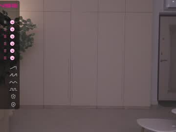Nude cam girl oki_dokie image #4800913