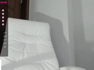 Nude cam girl hee_jin image #3716691