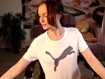 Nude cam girl jennycutey image #3063178
