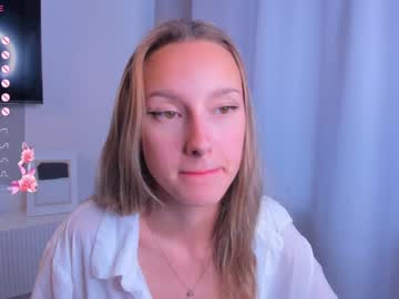 daisycast nude girls camming
