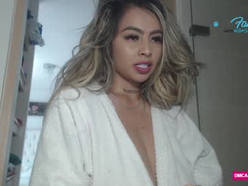 Nude cam girl hellosahara image #1163947