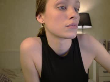 Nude cam girl fflloowweerr image #6289667