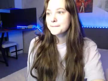 Nude cam girl _emihis_ image #2809667