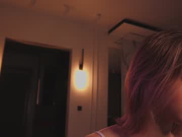 Nude cam girl angella_kleee image #3229919