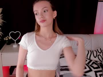 Nude cam girl maricollins image #7031156