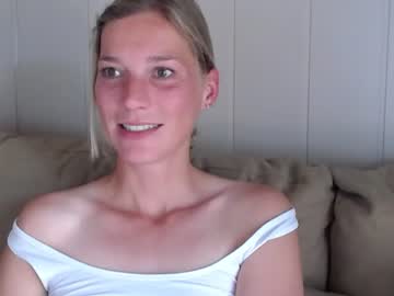 Nude cam couple joannadea image #4439711