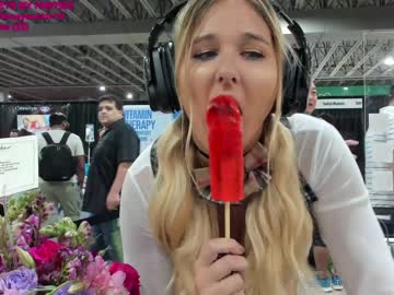 Nude cam girl 19honeysuckle image #51731