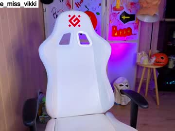 Nude cam girl misss_viki image #5586534