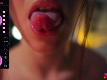 Nude cam girl lucie_beltran image #5130662