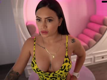 Nude cam girl ashlyeroberts1 image #884830