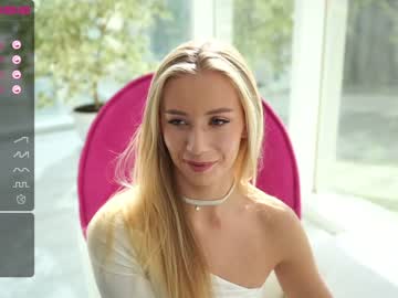 Nude cam girl vika54784 image #2832775