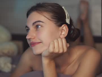 Nude cam girl hoolybunny image #2437322