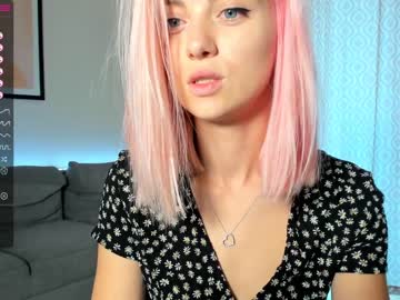 Nude cam girl brilliantvictoria image #2698205