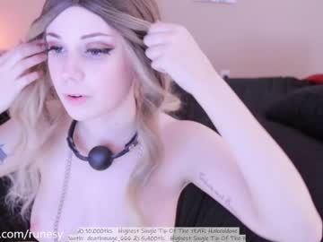 Nude cam girl runesy image #2237394