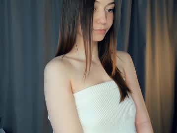 Nude cam girl gwenbluett image #6997385