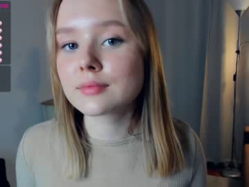 Nude cam girl sun_shiiine image #4177648
