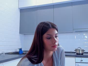 Nude cam girl janecoxa image #5715587