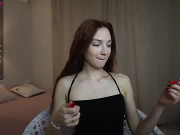 Nude cam girl _guesswhat_ image #1119090