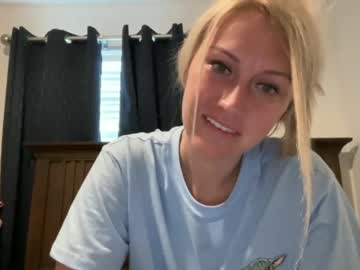 Nude cam girl smexxii93 image #4274624
