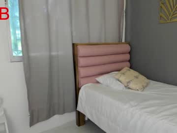 Nude cam girl roberta_lipa image #2506071