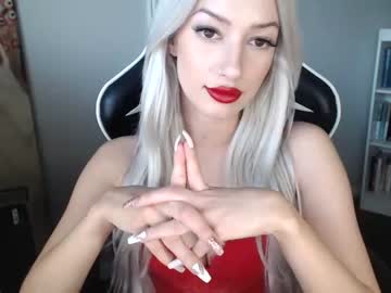 Nude cam girl miss_bee image #1122438